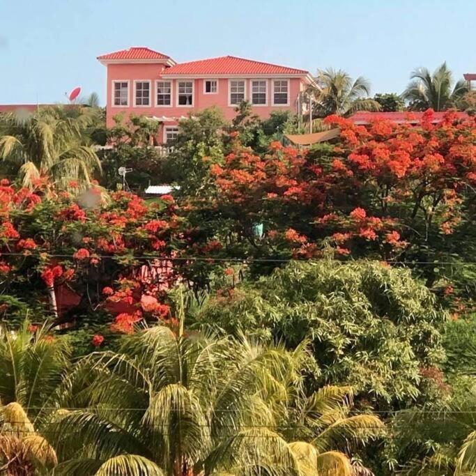 Nuestro Castillo, Playa San Blas, La Libertad, El Salvador Екстериор снимка